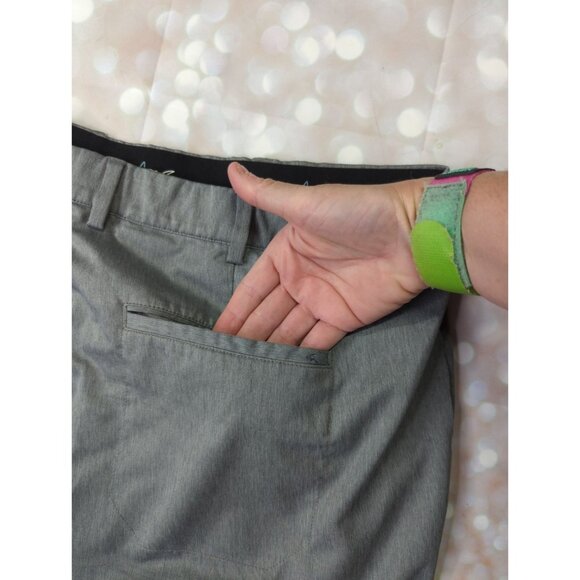 Greg Norman Mens size 40 Performance Golf Shorts Lightweight Flexible stretch - Picture 7 of 7